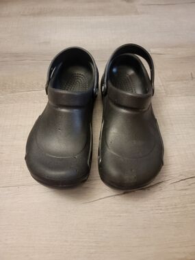 CROCS Classic Black Clog Sandals with Heel Strap